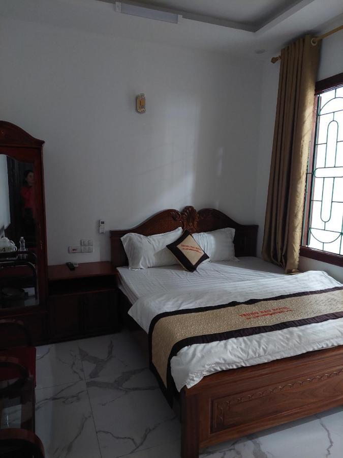 Nha Nghi Trung Hau Hotel Mong Cai Bagian luar foto